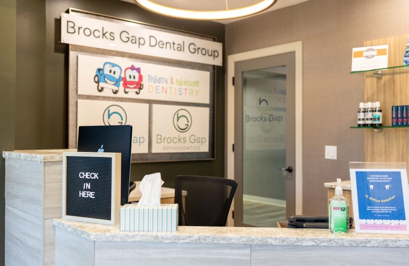 img-Nurturing-Smiles-through-a-Lifetime-of-Healthy-Teeth